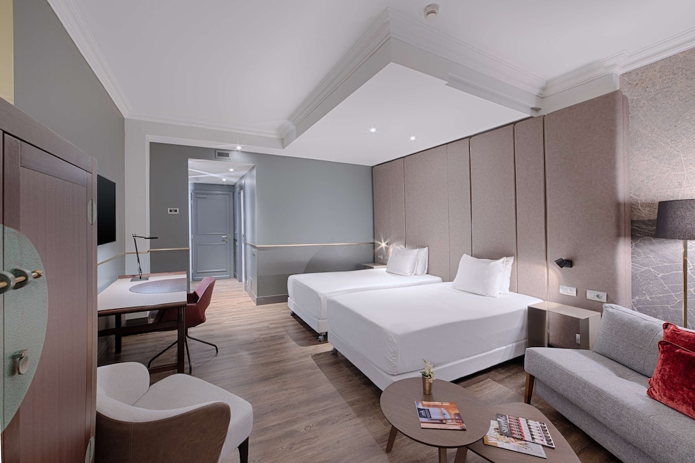 Hotel NH Collection Milano Porta Nuova 8