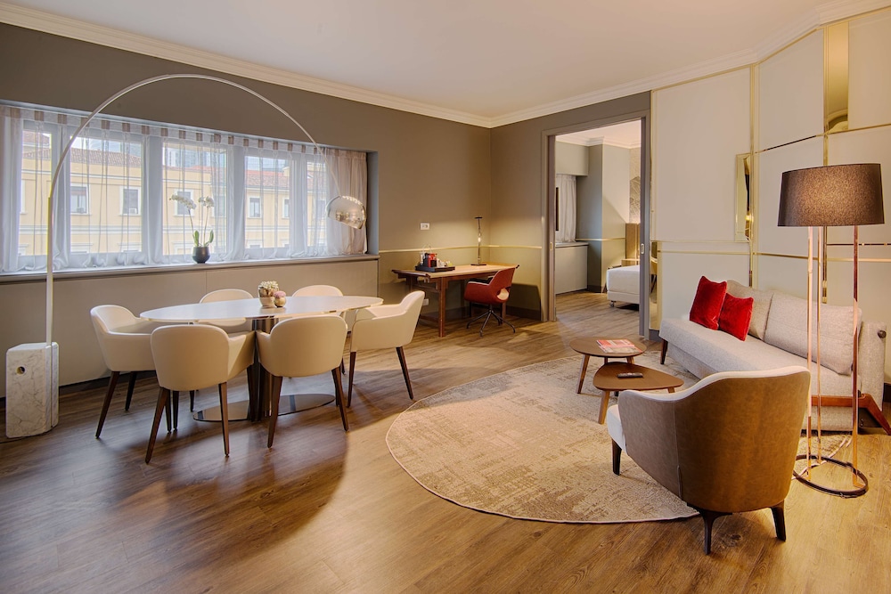 Hotel NH Collection Milano Porta Nuova 21