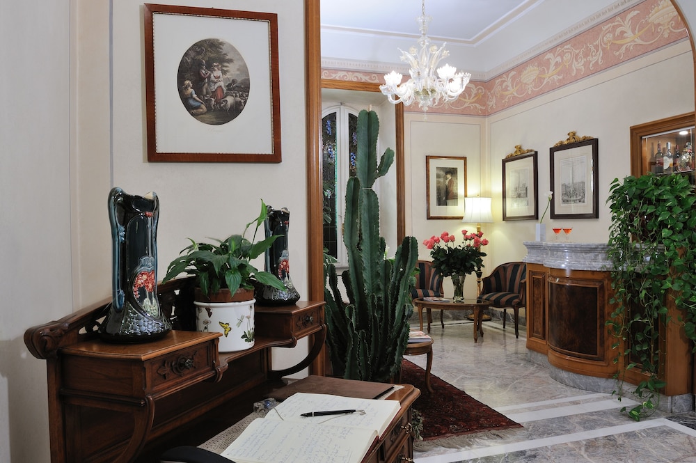 Hotel Farnese 5