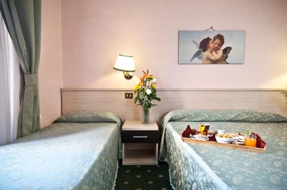 Hotel Priscilla 8