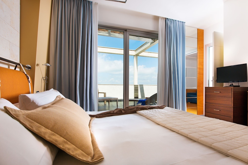 Towers Hotel Stabiae Sorrento Coast 1