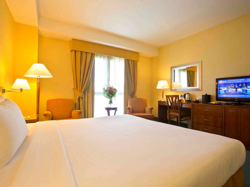 Mercure Rome Leonardo da Vinci Airport 7