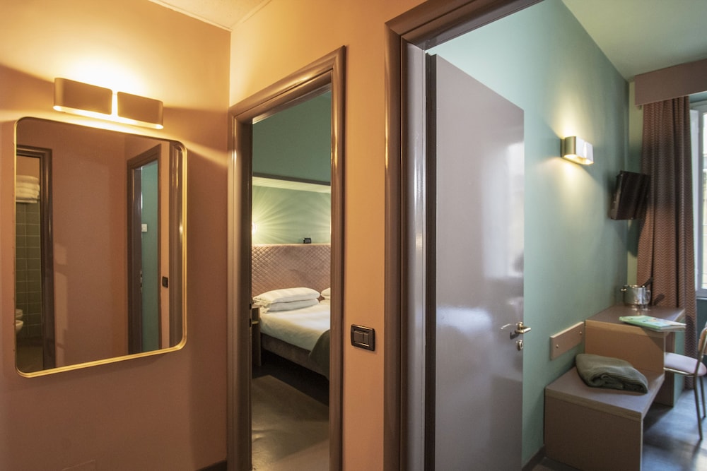 Hotel Milani Rome 23