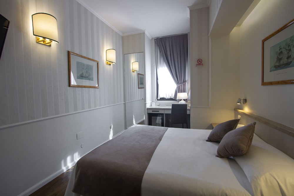 Hotel Flora 22
