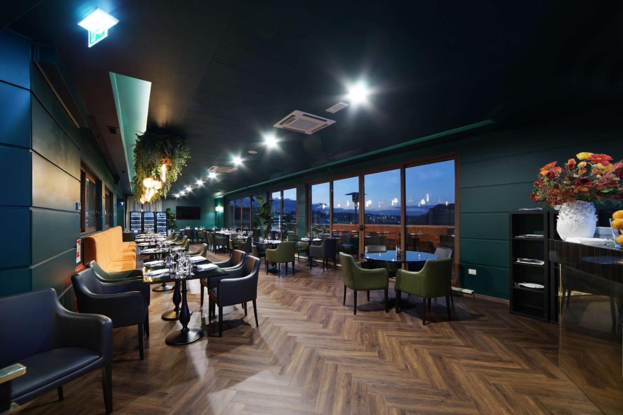 Radisson Blu GHR Hotel, Rome 24
