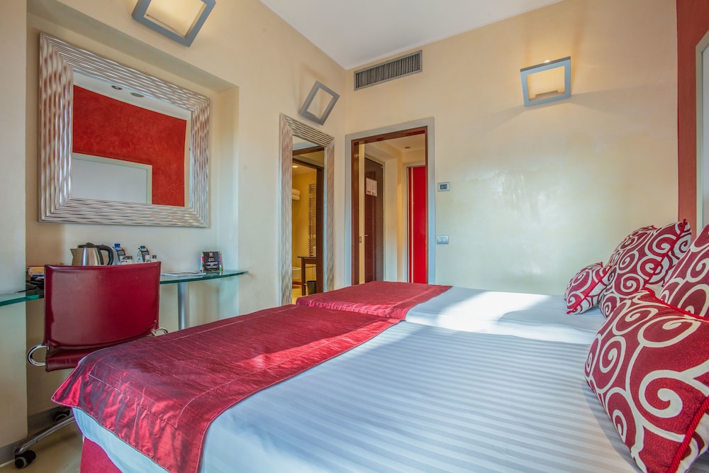 Hotel La Griffe Roma 2