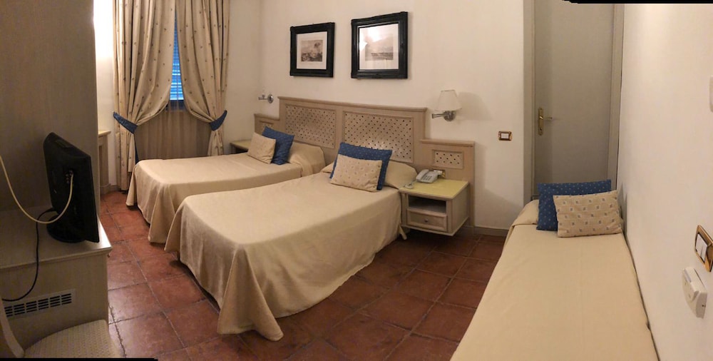 Hotel Quadrifoglio 15