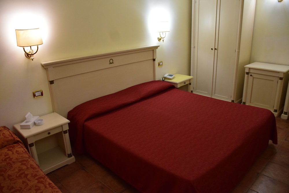 Hotel Quadrifoglio 13