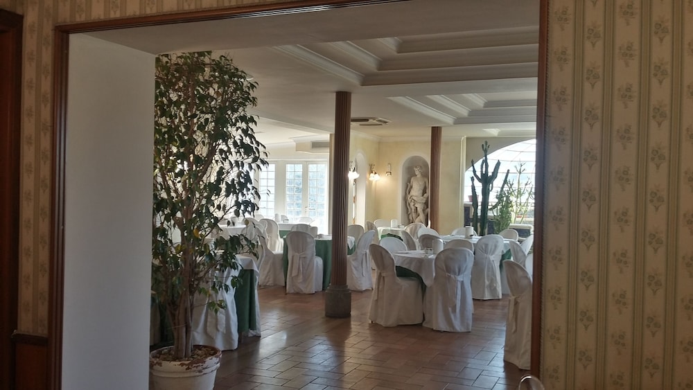 Hotel Quadrifoglio 24