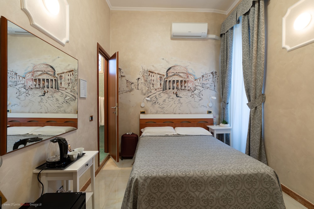 Hotel Centro Cavour 13