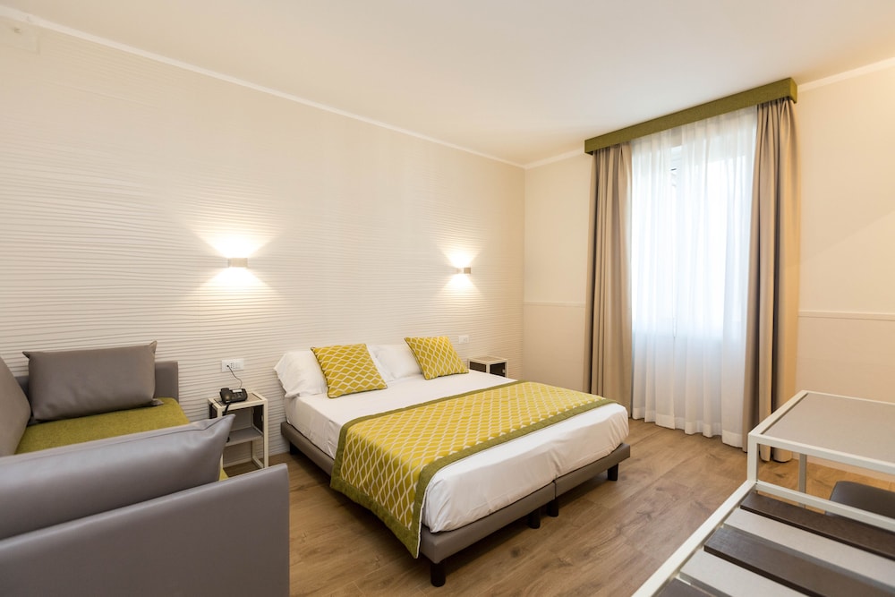 Hotel Marco Polo Rome 1