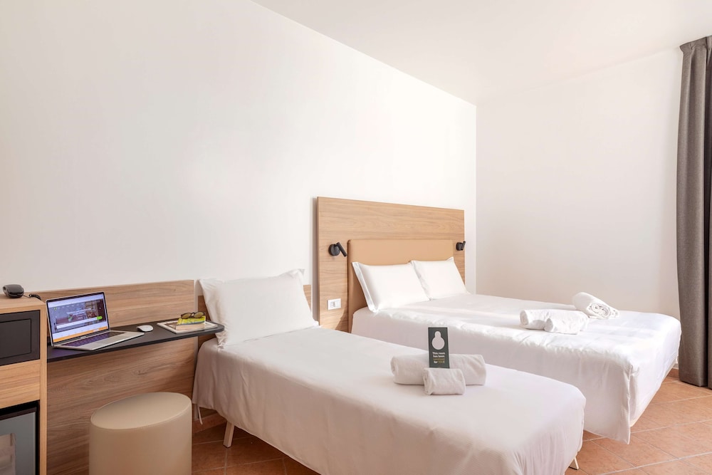 B&B Hotel Pomezia Roma 23