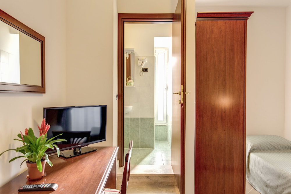 Hotel Flavio Rome 16