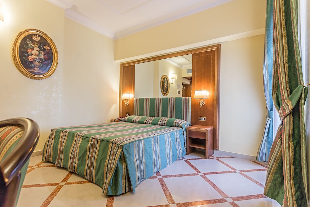 Hotel Lazio 14