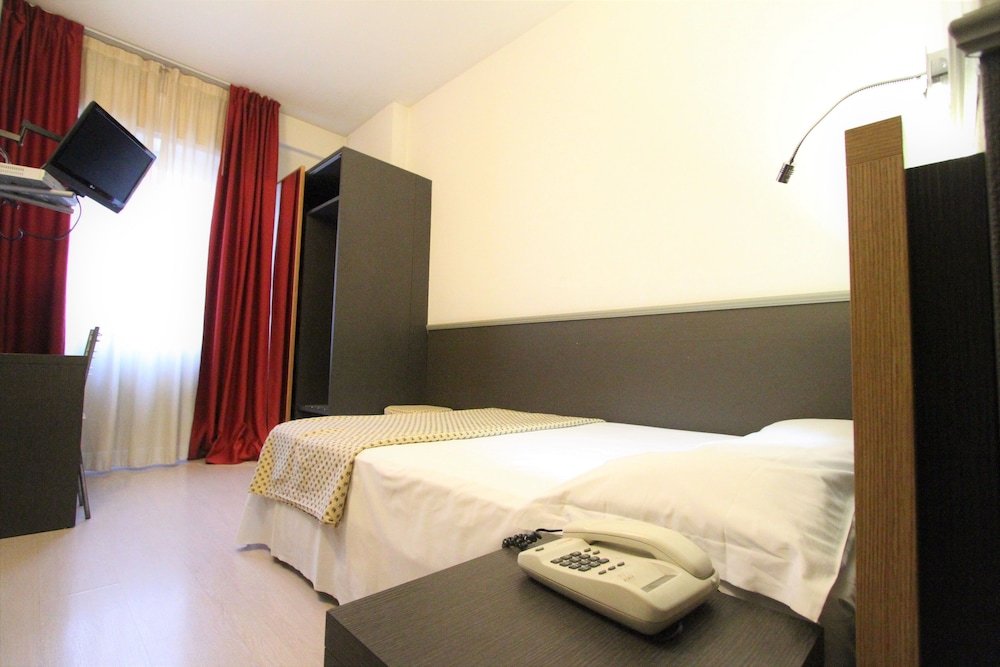 Corallo Milano 6