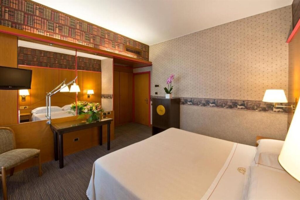 QC room Milano Porta Romana 10