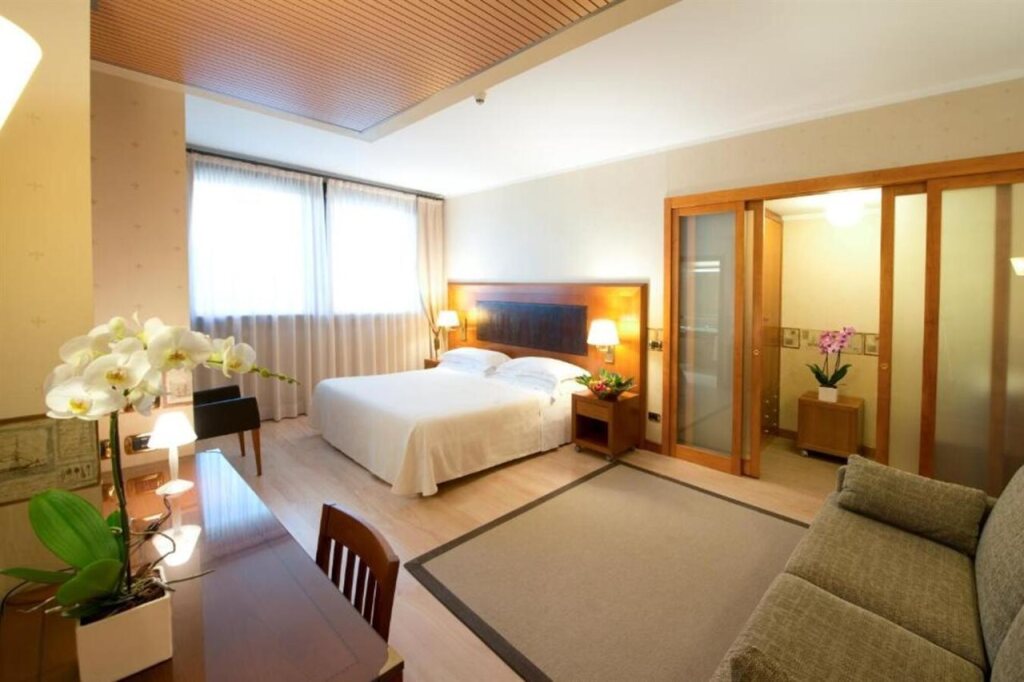 QC room Milano Porta Romana 5