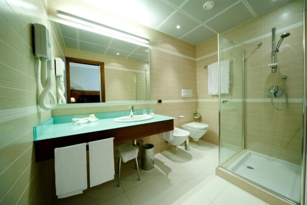 QC room Milano Porta Romana 6