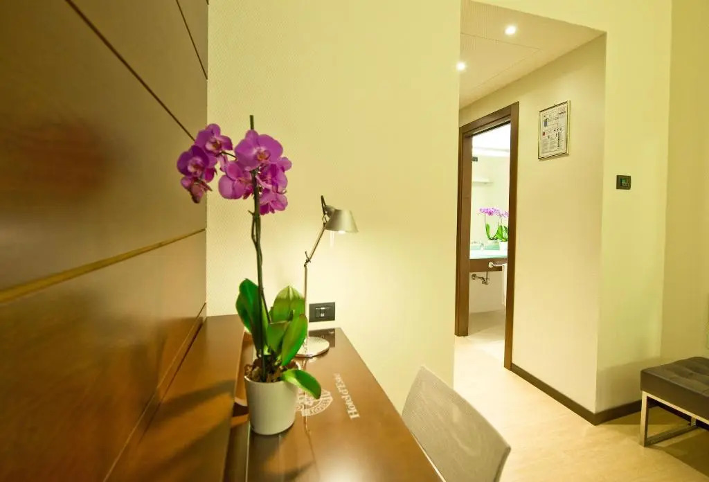 QC room Milano Porta Romana 19
