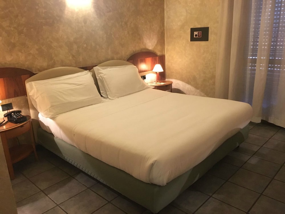 Plus Welcome Milano 24