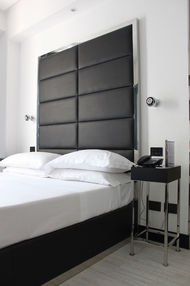 Hotel Napoleon Milano 10