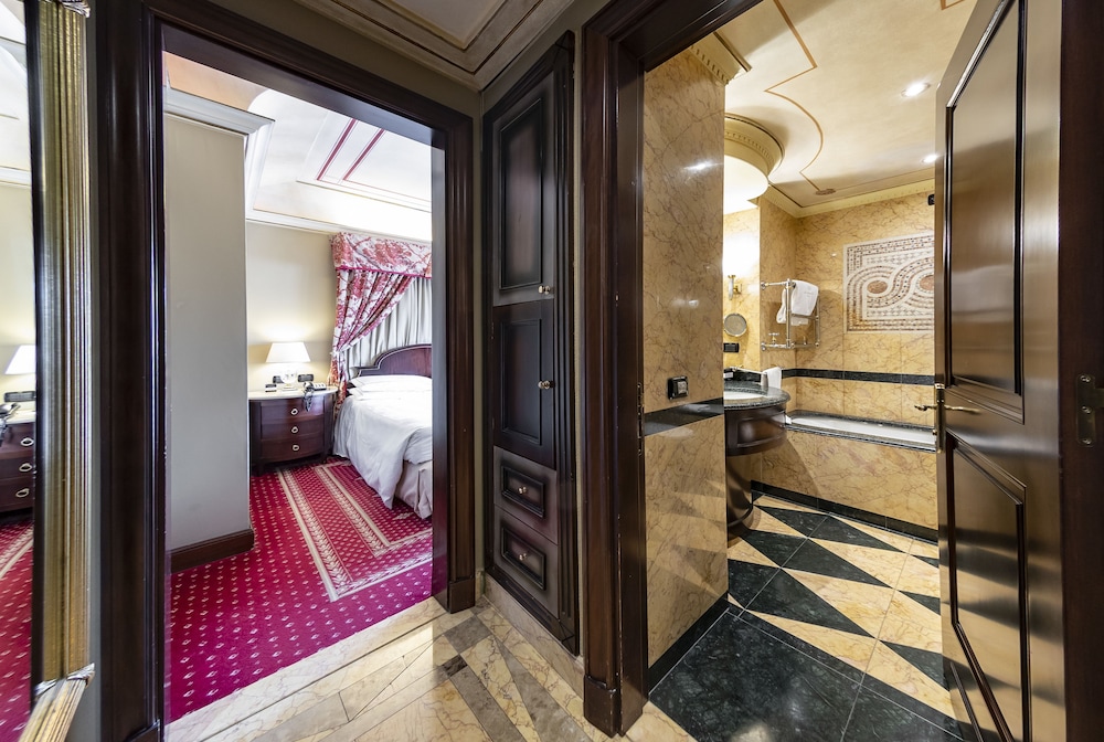 River Chateau 12