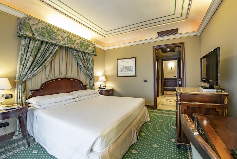 River Chateau 6