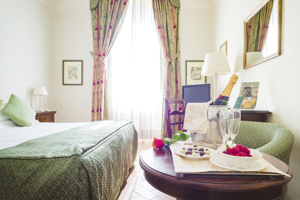 Parkhotel Villa Grazioli 6