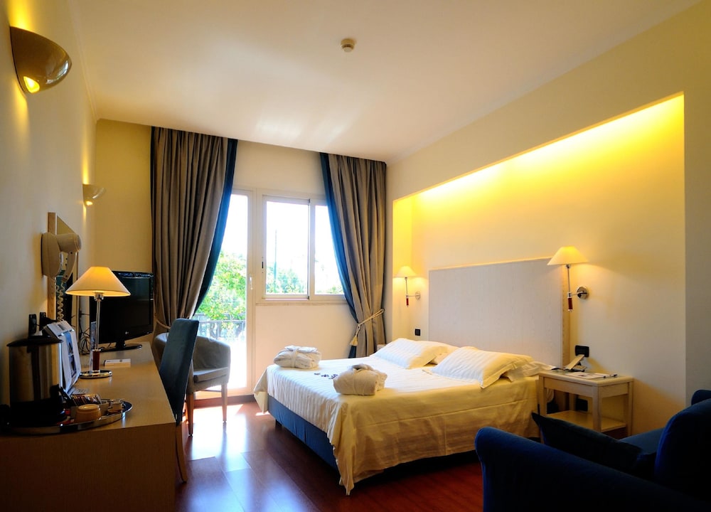 Best Western Globus Hotel 10