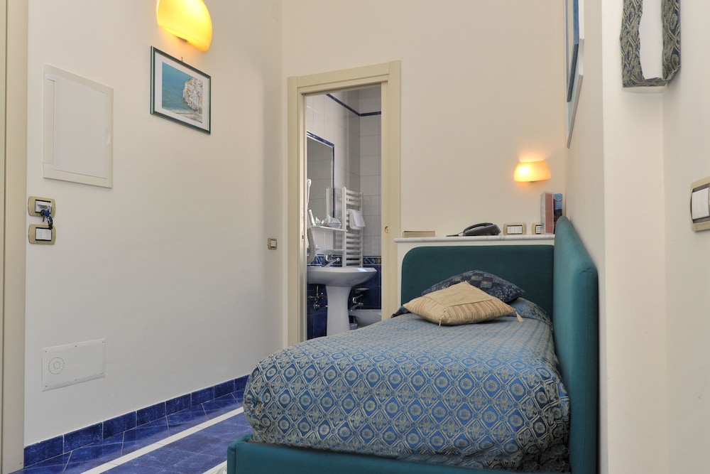 Hotel Santa Lucia 17