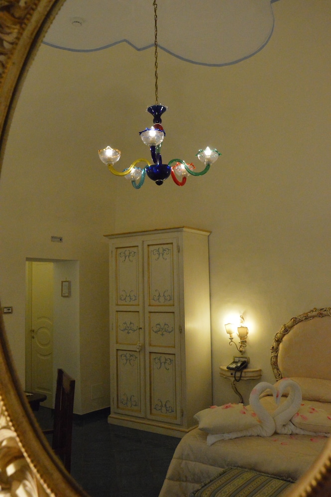 Hotel Santa Lucia 11