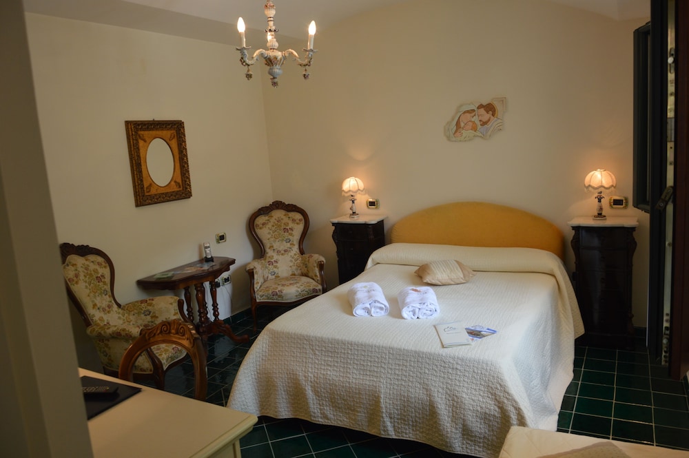 Hotel Santa Lucia 21