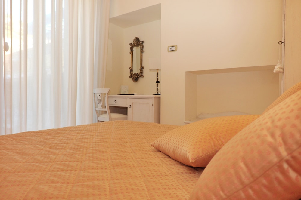 Hotel Santa Lucia 12