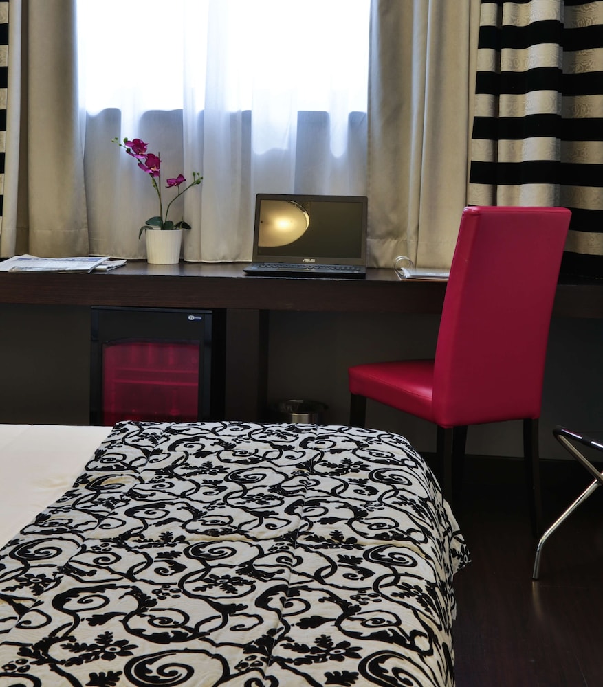 Best Western CineMusic Hotel 14