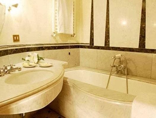 Relais Group Palace 9