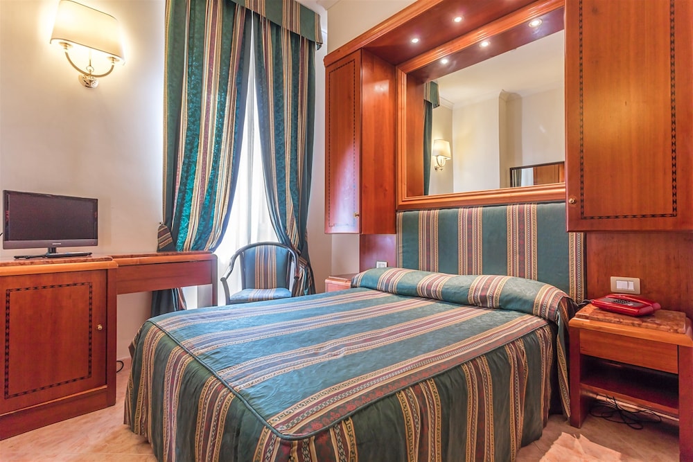 Hotel Lux 11