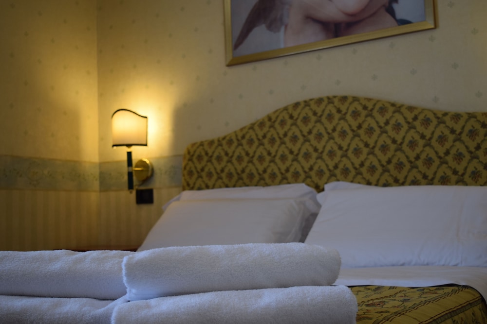 Hotel President Pomezia 14
