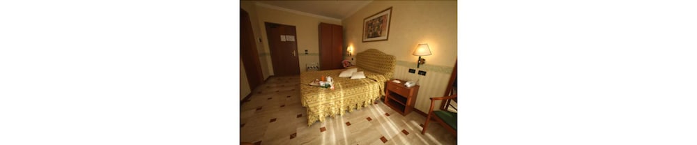 Hotel President Pomezia 13