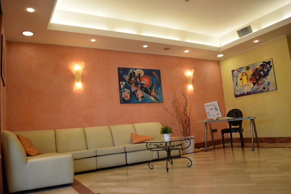 Hotel President Pomezia 4