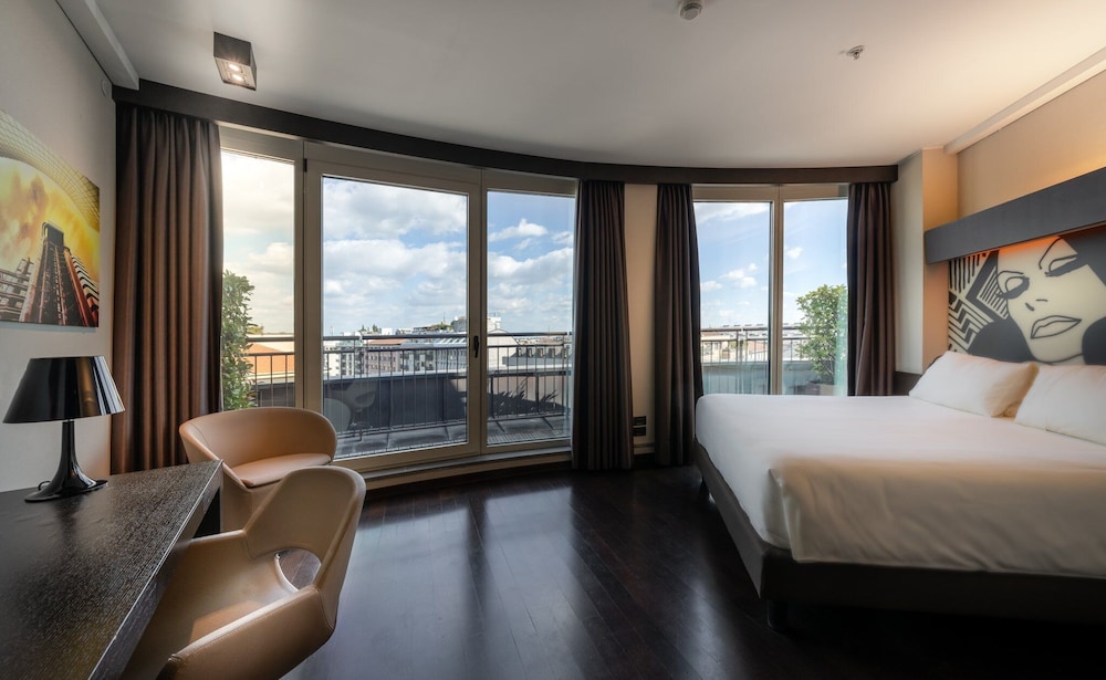 Crowne Plaza Milan City 20