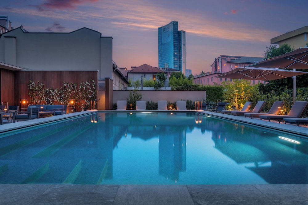 Crowne Plaza Milan City 1