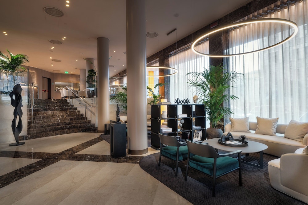Crowne Plaza Milan City 4