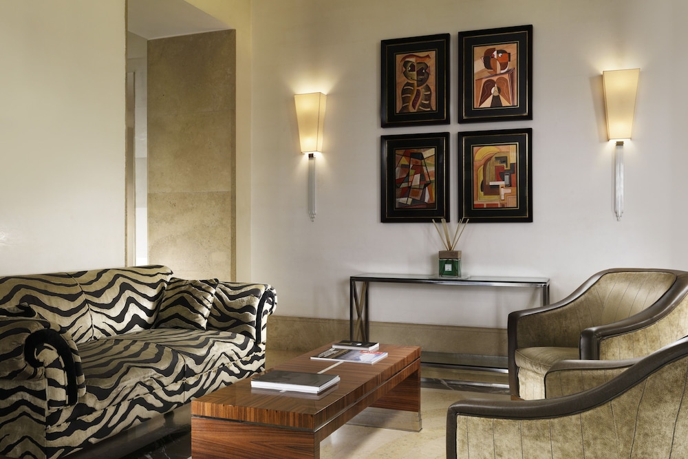 UNAHOTELS Decò Roma 4