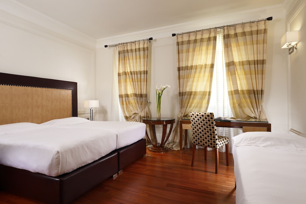 UNAHOTELS Decò Roma 18