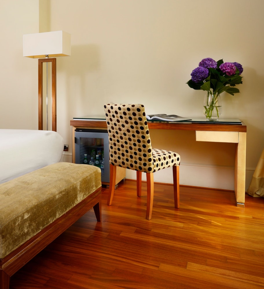 UNAHOTELS Decò Roma 13