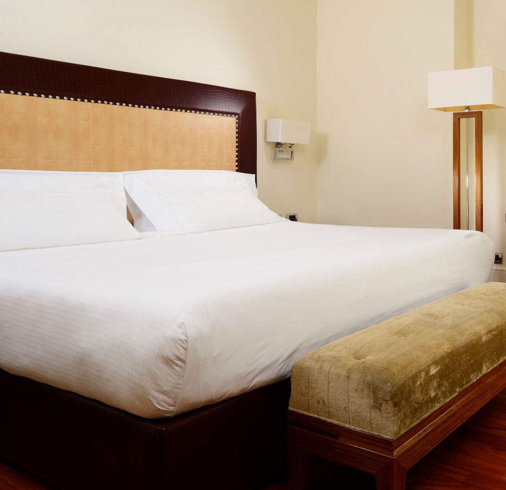 UNAHOTELS Decò Roma 12