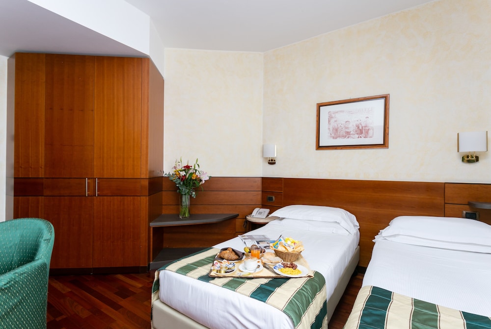 Sure Hotel Collection by Best Western Hotel Mirage 8