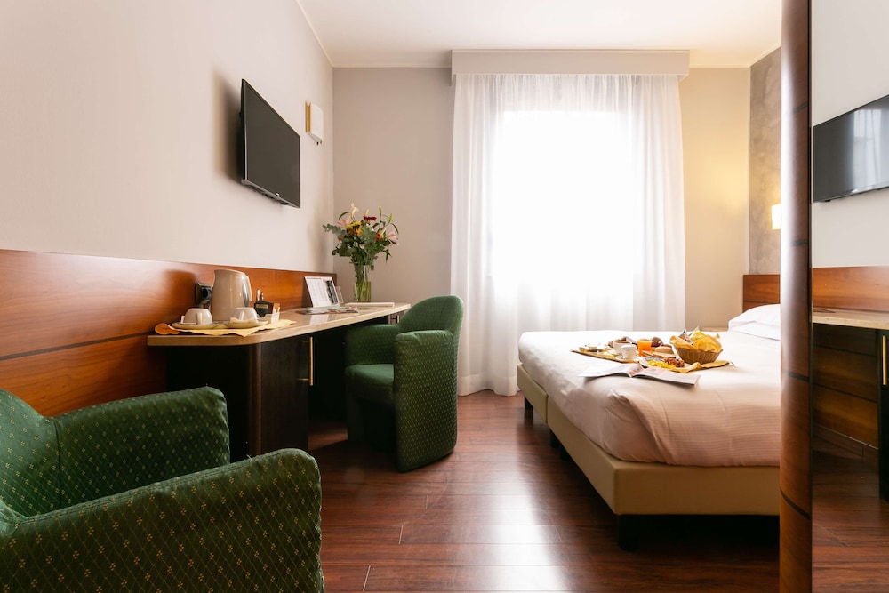 Sure Hotel Collection by Best Western Hotel Mirage 18