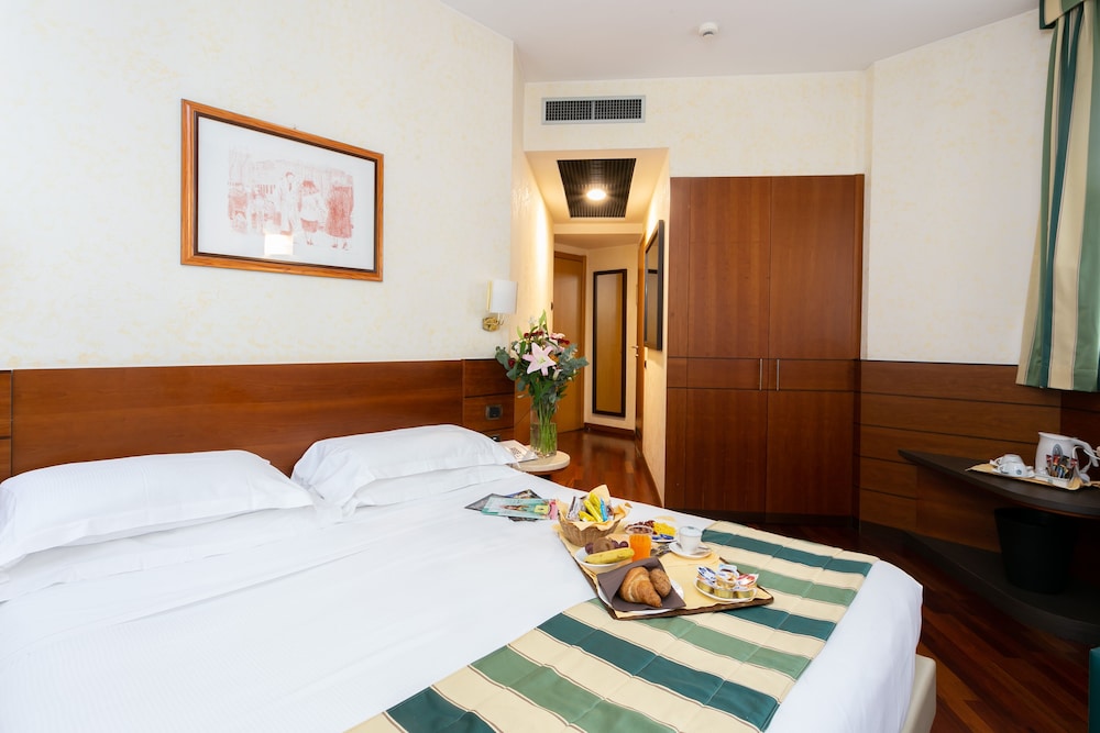 Sure Hotel Collection by Best Western Hotel Mirage 7