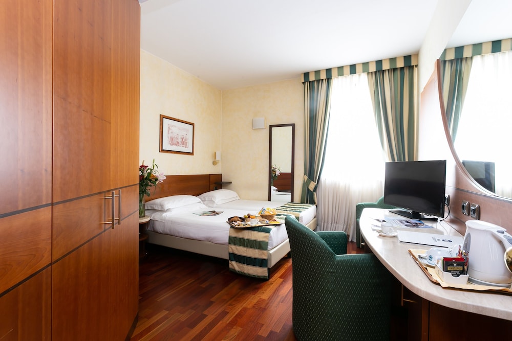Sure Hotel Collection by Best Western Hotel Mirage 15
